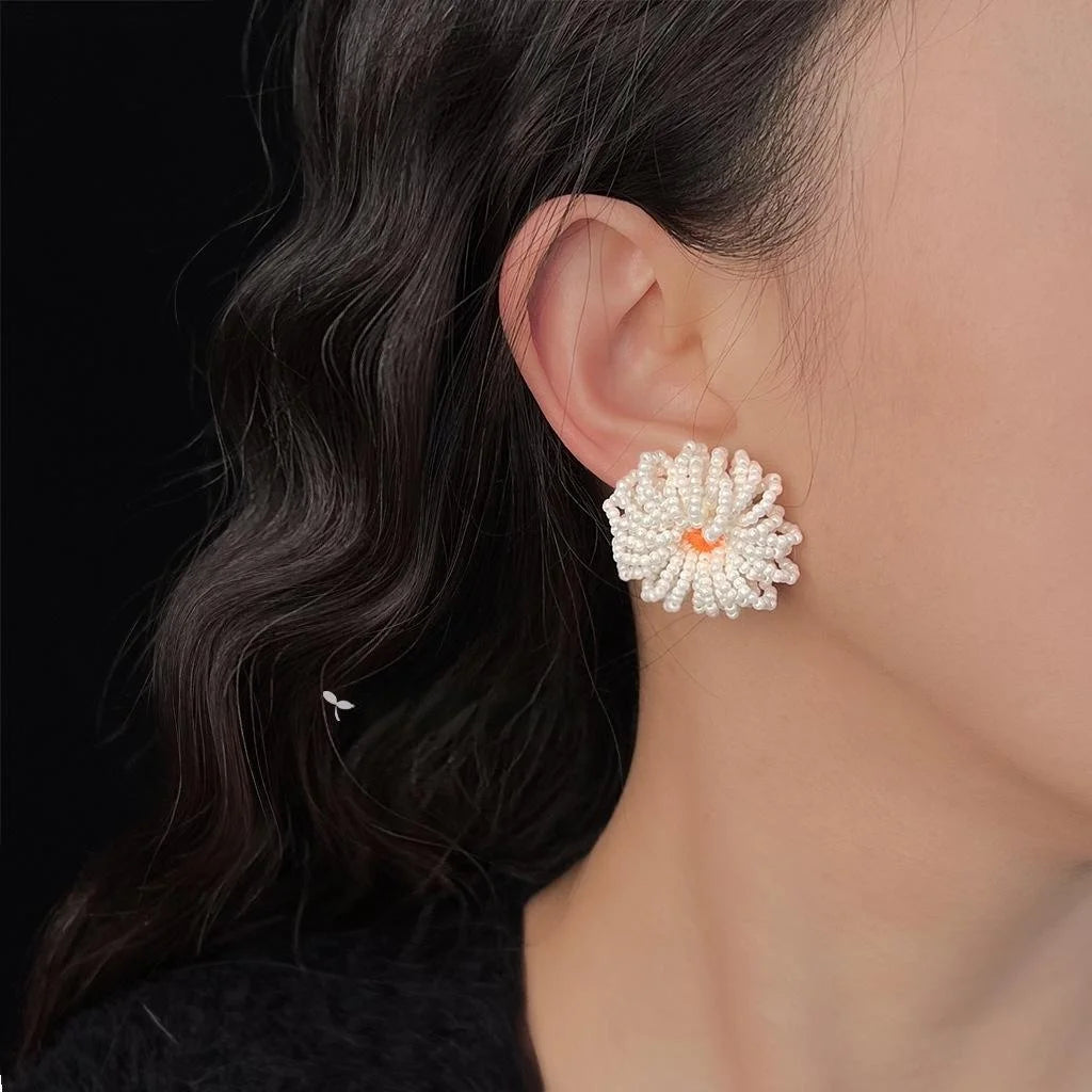 Sweet Beaded Flower Drop Earrings Rice Bead Petal Forest Vacation Style Jewelry