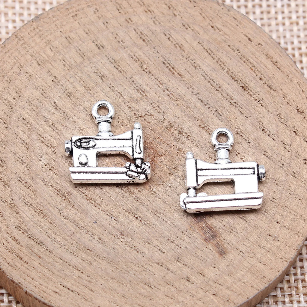 16x15mm 1.3g Antique Silver Zinc Alloy Sewing Machine Charm Pendant for Sewing Theme DIY Jewelry