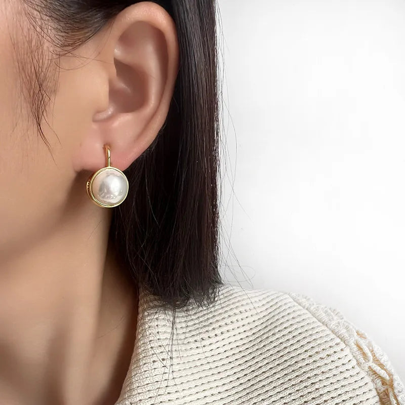 Vintage Spiral Disc Double Sided Pearl Alloy Stud & Clip On No Piercing Commuter Hoop Earrings