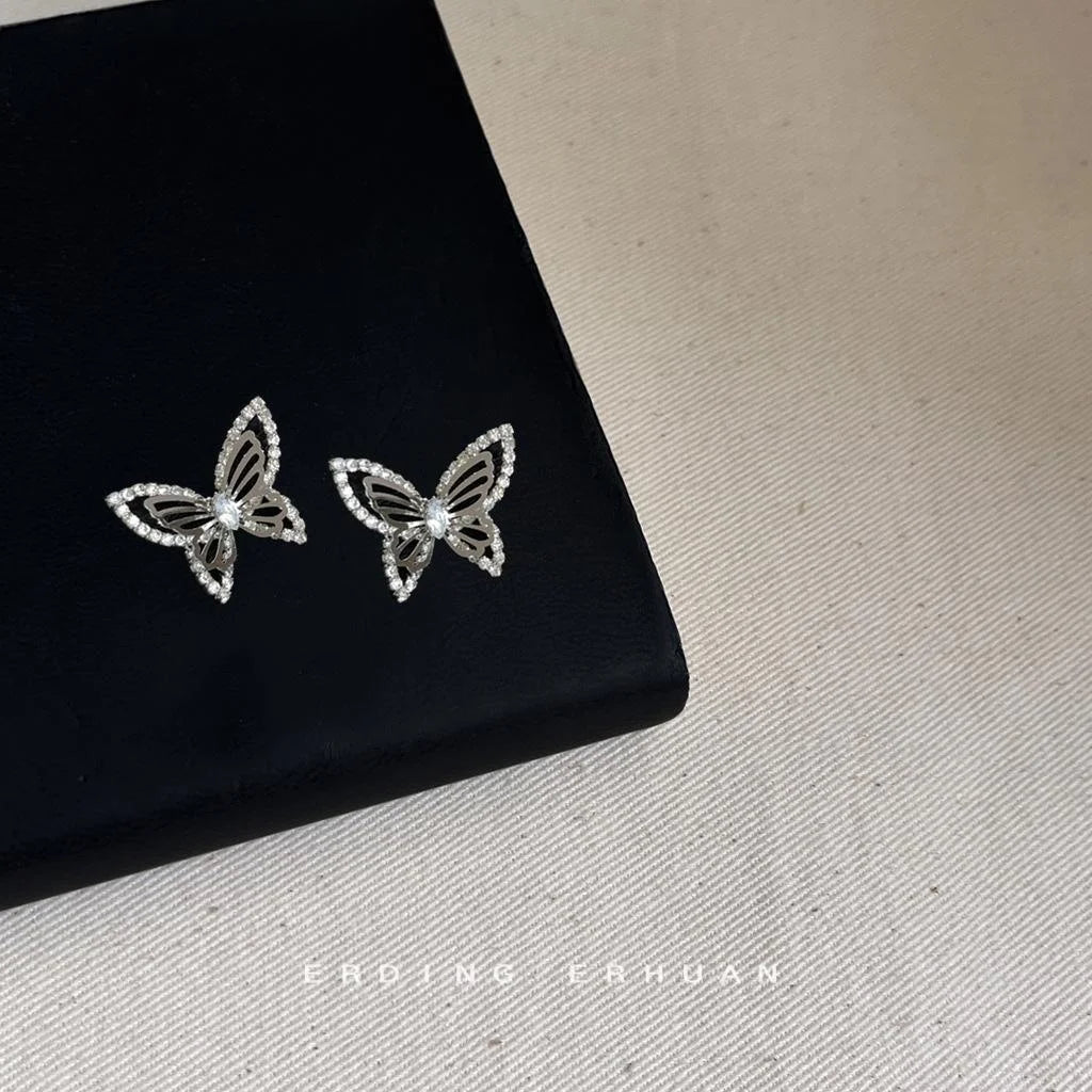 Light Luxury Micro Pave Zircon Heart Bow Copper Drop Earrings With Silver Plated Pins