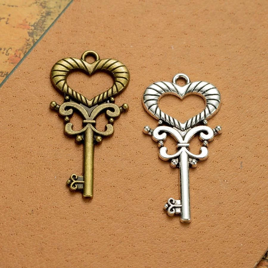 39x20MM Antique Silver Zinc Alloy Heart Key Charm Pendant for DIY Necklace Bracelet Jewelry Making