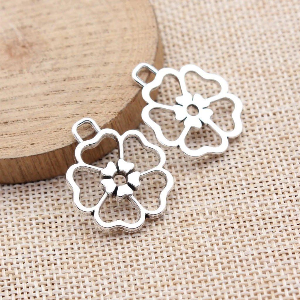 28x23mm 2.6g Antique Silver Zinc Alloy Flower Charm Pendant for DIY Necklace Bracelet Making