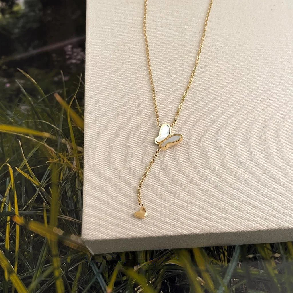 Shell Butterfly Pendant Necklace Sweet Minimalist Summer Elegant Collarbone Jewelry
