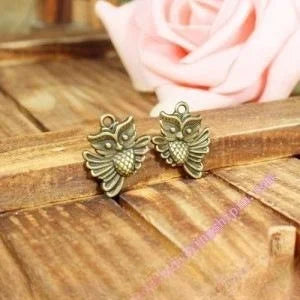 Antique Silver Zinc Alloy Owl Charm Pendant for DIY Necklace Bracelet Jewelry Making — 19×17mm