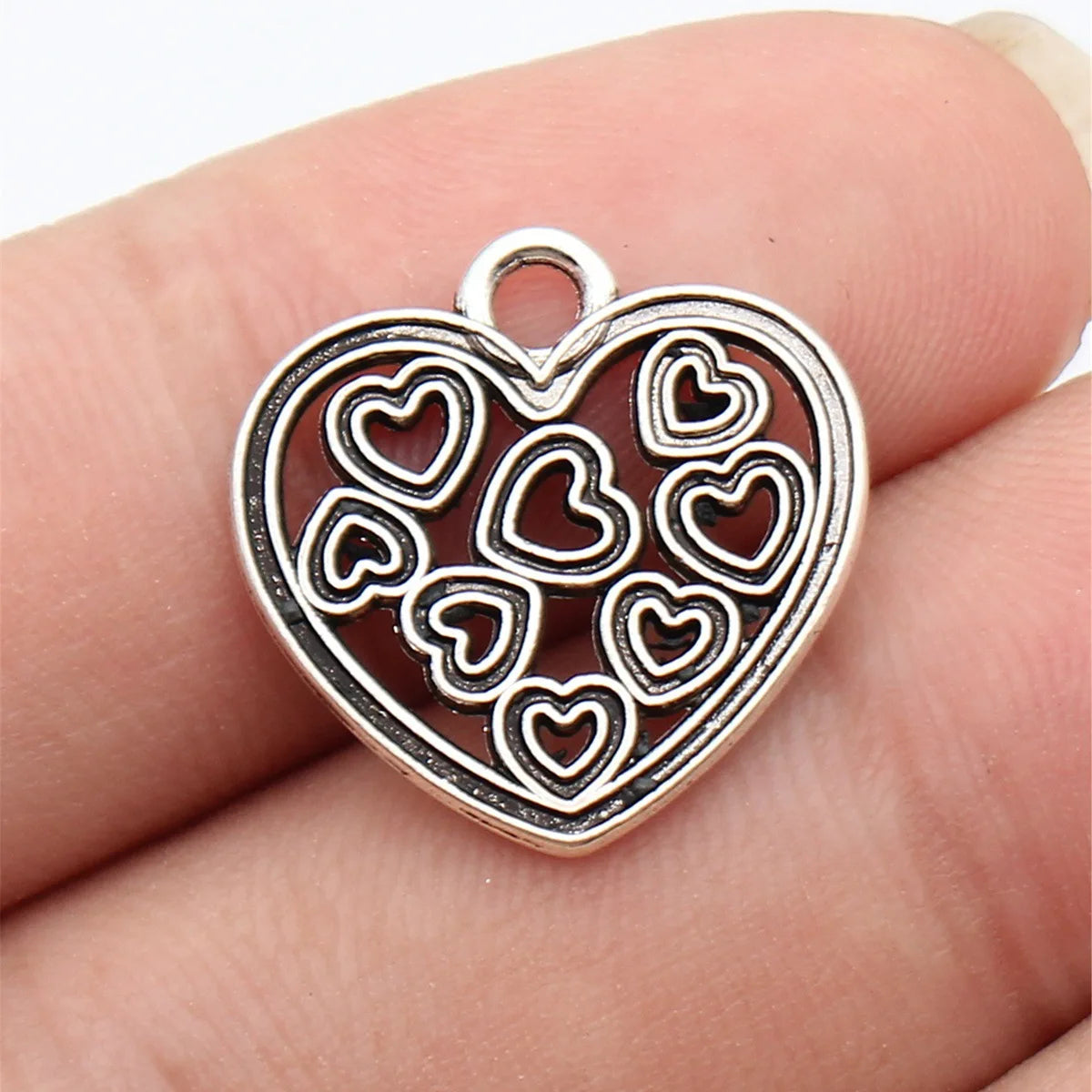 19x19mm 1.5g Antique Silver Zinc Alloy Hollow Heart Charm Pendant for DIY Bracelet Necklace Jewelry