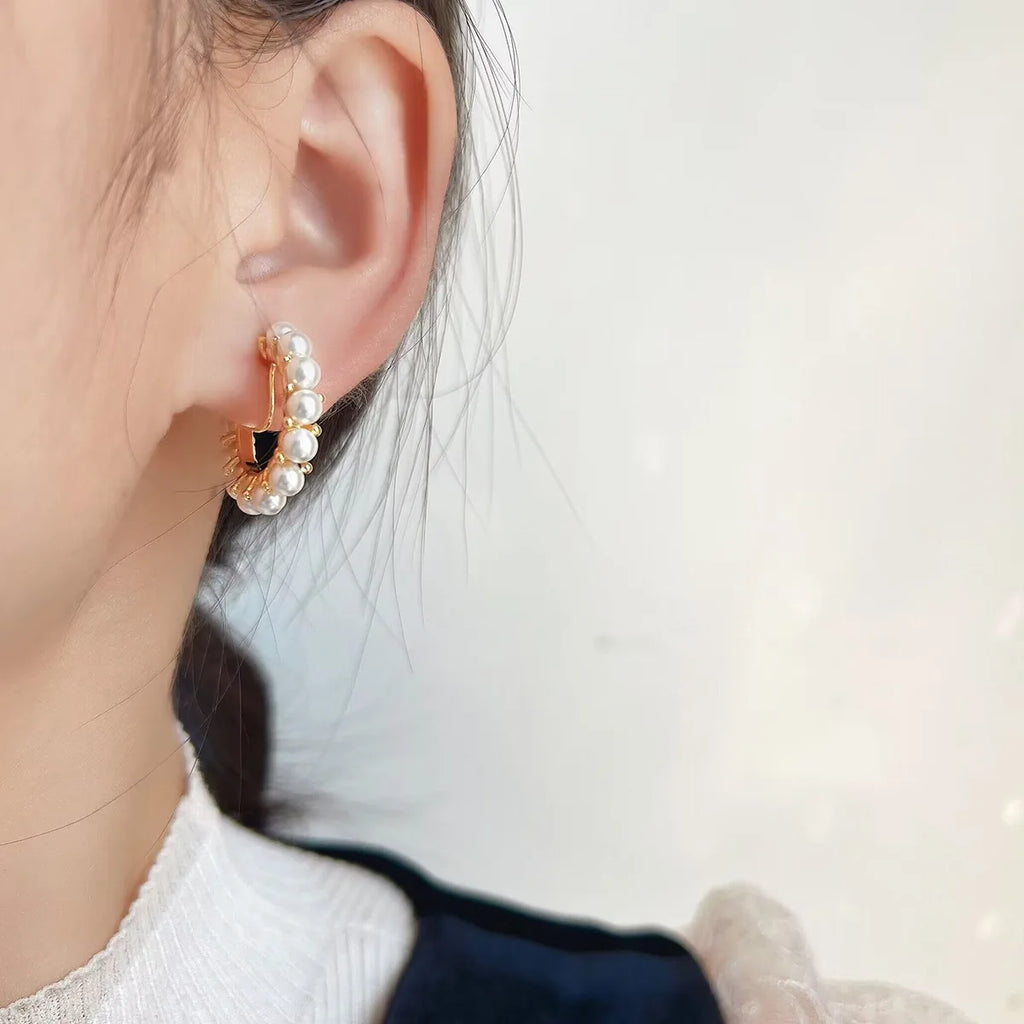 Luxury Vintage Pearl Hoop Circle Stud & Clip On No Piercing Gold Alloy French Round Earrings