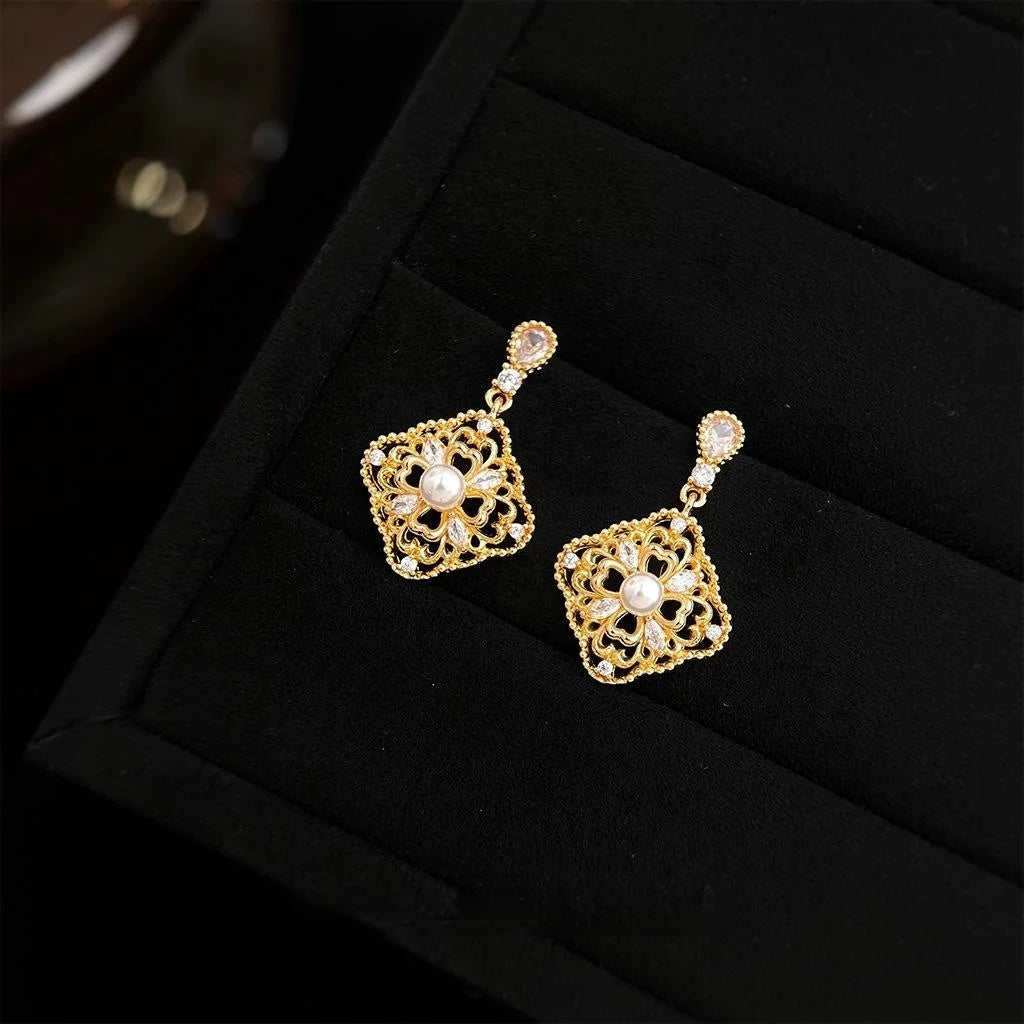 Light Luxury Eco-Friendly Copper Zircon Floral Geometric Square Drop Earrings With Silver Plated Pins