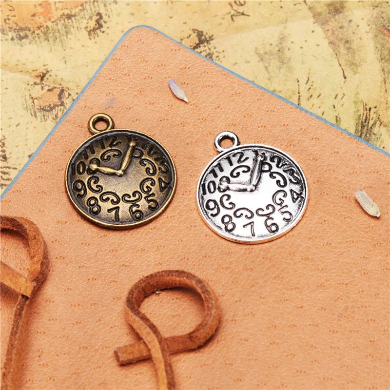 18MM Antique Silver Zinc Alloy Clock Charm Pendant for DIY Necklace Bracelet Jewelry Making