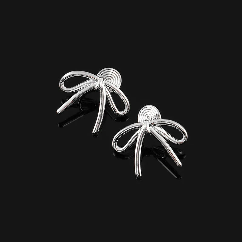 Elegant Metal Bow Knot Stud & Clip On No Piercing Minimalist Alloy Ribbon Shape Women's Earrings