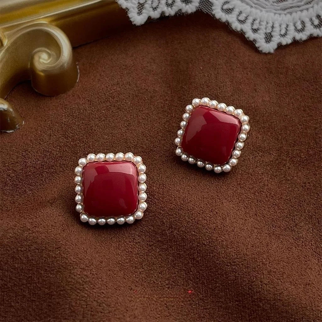 French Vintage Burgundy Geometric Square Zinc Alloy Stud Earrings For Women