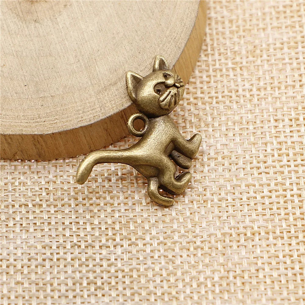 30x22mm 2.4g Multicolor Zinc Alloy Side Eye Cat Charm Pendant for DIY Bracelet Necklace Making