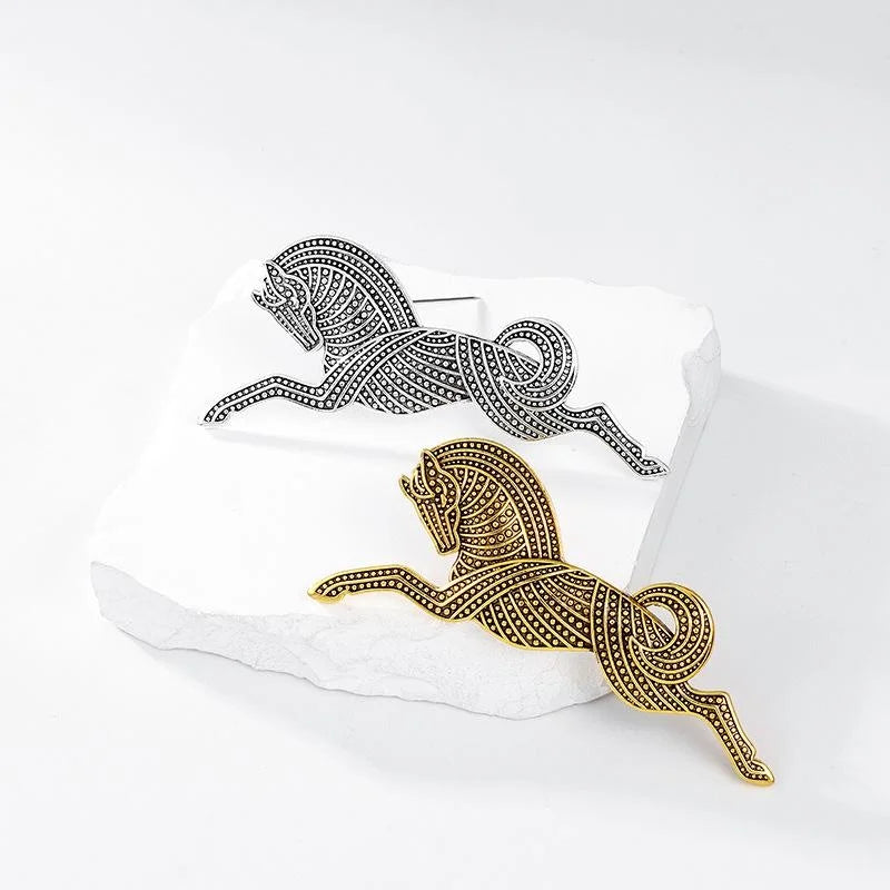 Vintage Gold Plated Alloy Horse Brooch With Rhinestones, Elegant Animal Lapel Pin Suit Accessory Gift
