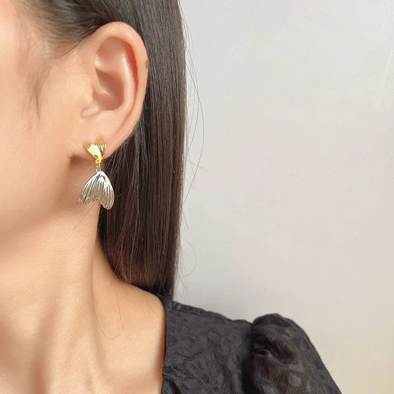 Elegant Two Tone Alloy Spiral Fish Tail Drop Stud & Clip On No Piercing Minimalist Statement Earrings