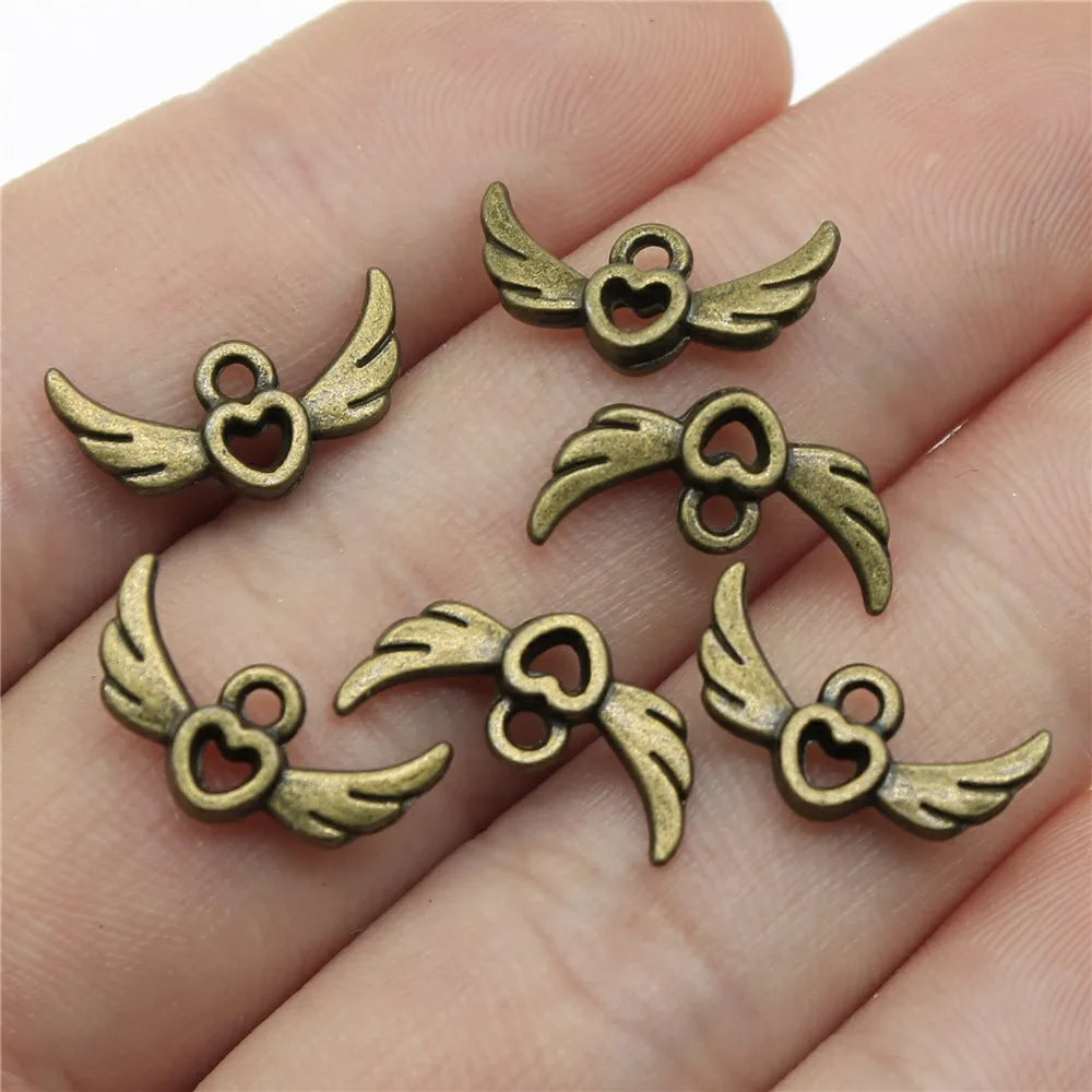 16x8mm 0.6g Multicolor zinc alloy Winged Heart Wing charm pendant for necklace bracelet DIY making