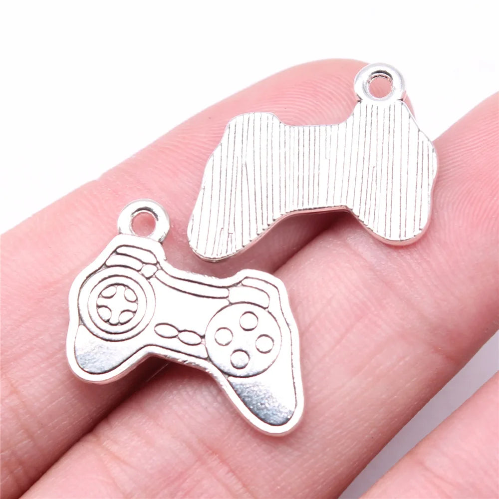23x17mm 2g Antique Silver Zinc Alloy Game Controller Charm Pendant for DIY Necklace Bracelet