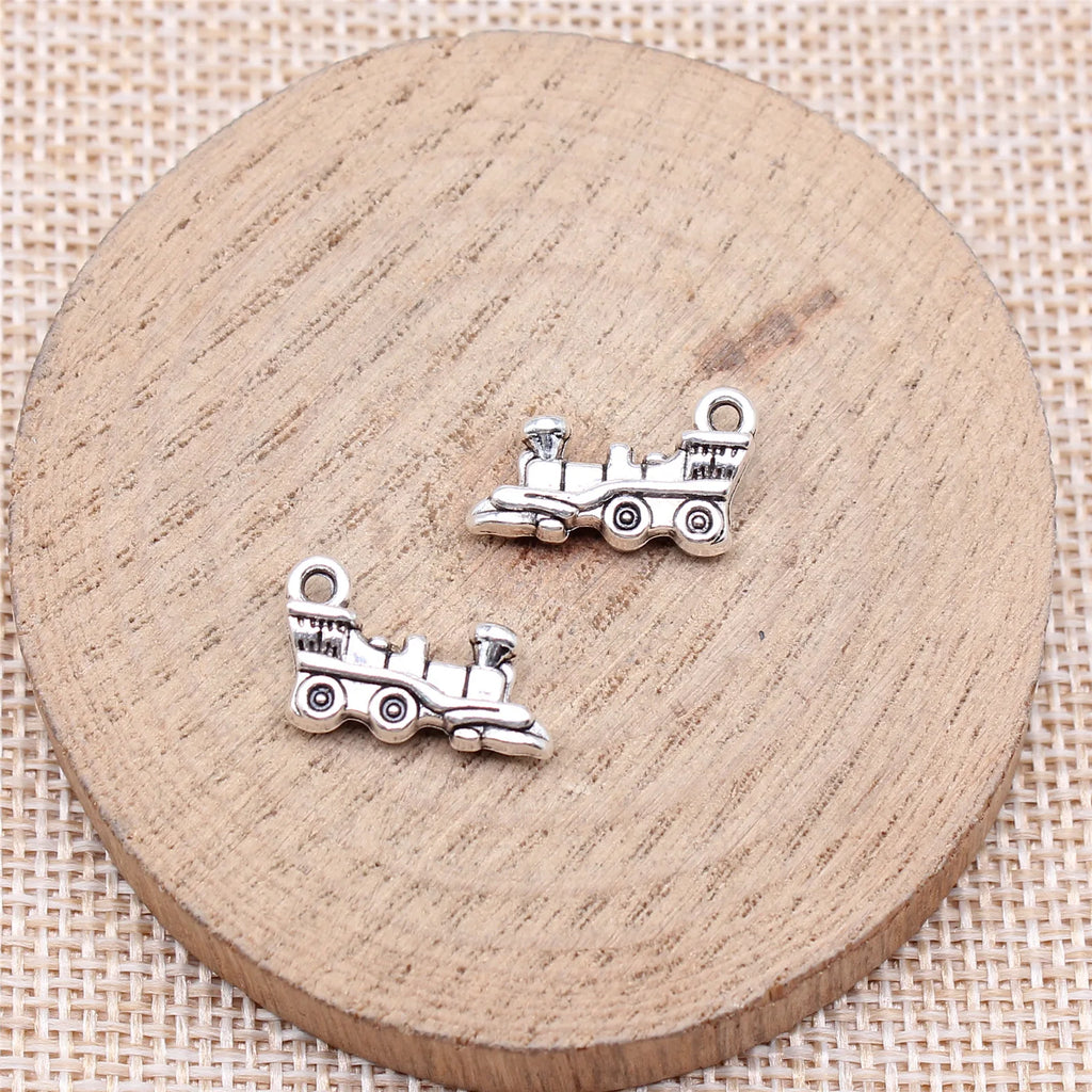 10x18mm 1.8g Antique Silver Zinc Alloy Locomotive Charm Pendant for DIY Train Theme Jewelry Making