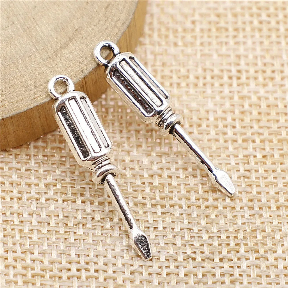 31x6mm 1.8g Multicolor Zinc Alloy Screwdriver Charm Pendant for DIY Tool Theme Jewelry Making