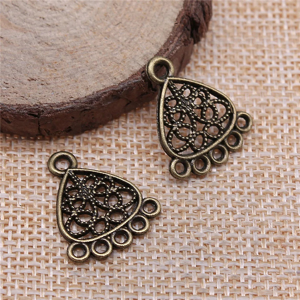 22x18mm 1.1g Vintage Zinc Alloy Triangle Multi Hole Earring Connector Charms for DIY Earrings Making