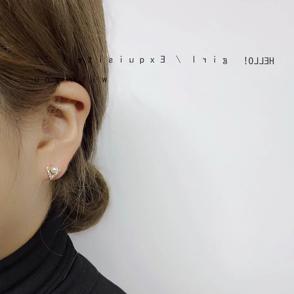 14K Gold Plated Copper Irregular Triangle Micro Pave Zircon Pearl Stud Earrings Korean Style