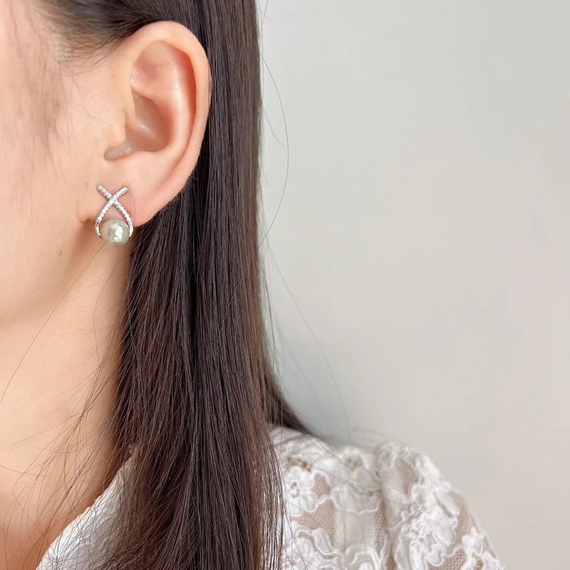 Elegant Cross Rhinestone Grey Pearl Spiral Stud & Clip On No Piercing Women's Fashion Earrings