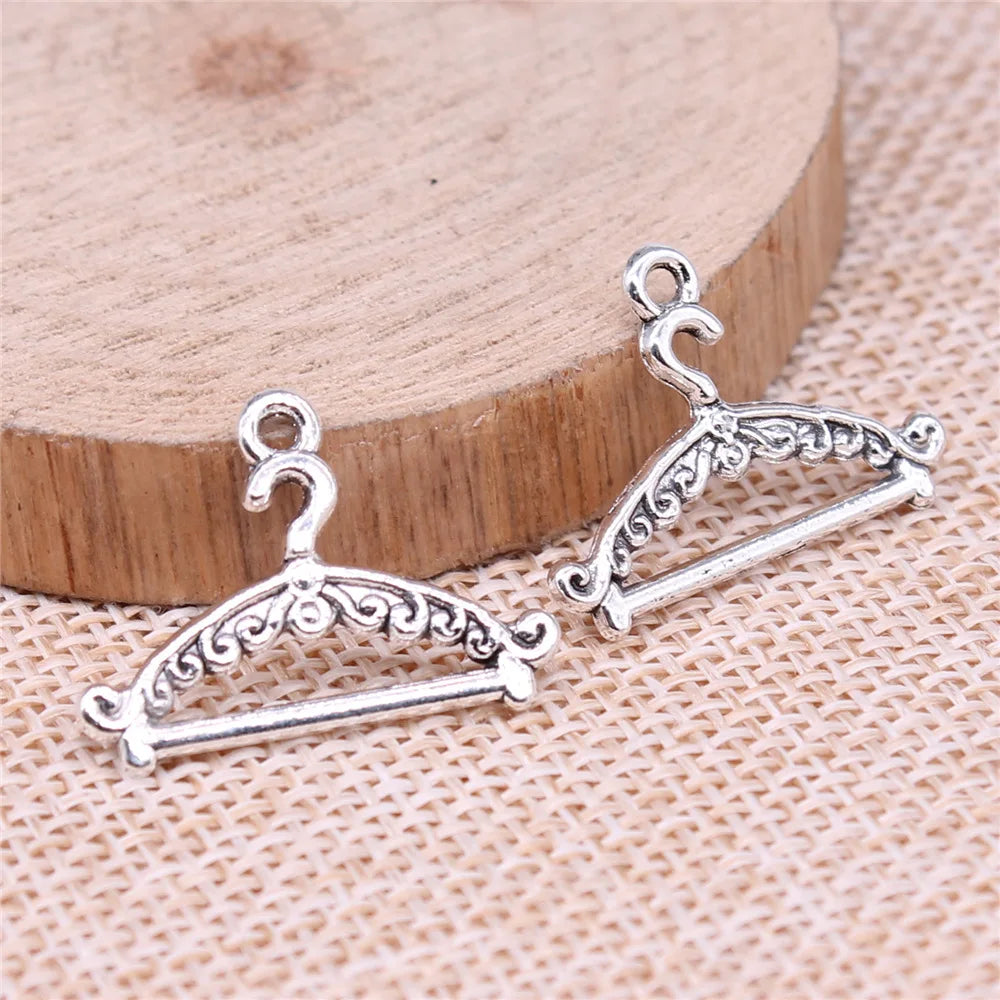 24x17mm 1.07g Antique Silver Zinc Alloy Clothes Hanger Charm Pendant for DIY Necklace Jewelry