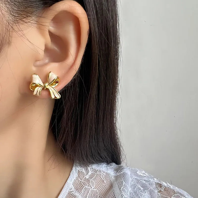 Elegant Enamel Bow Knot Alloy Stud & Clip On No Piercing Gold Tone Niche Design Women's Earrings