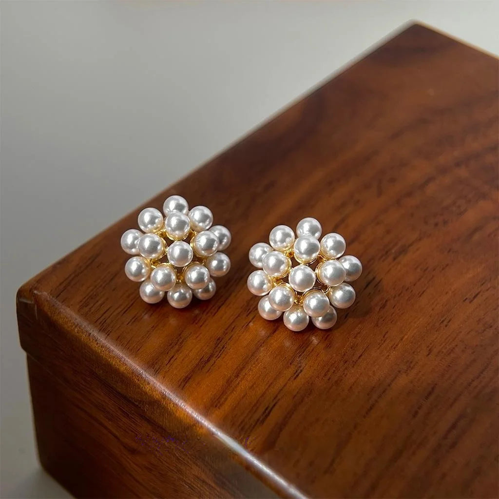 14K Gold Plated Copper Pearl Flower Stud Earrings Light Luxury Geometric Commuter Jewelry