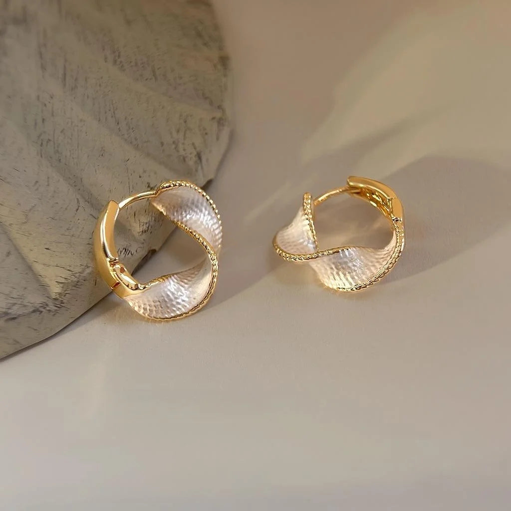 Old Money Geometric Twisted Line Drop Earrings Eco-Friendly Copper Hand Painted Hoop Jewelry