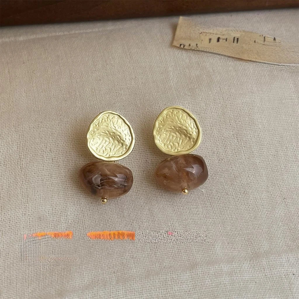 Vintage Hong Kong Style Irregular Geometric Copper Stud Earrings Hammered Brown Metal