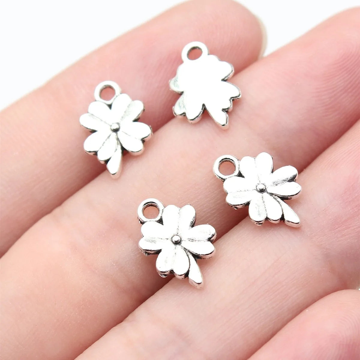 13x8.3mm 0.46g Antique Silver Zinc Alloy Four Leaf Clover Charm Pendant for DIY Bracelet Jewelry Making