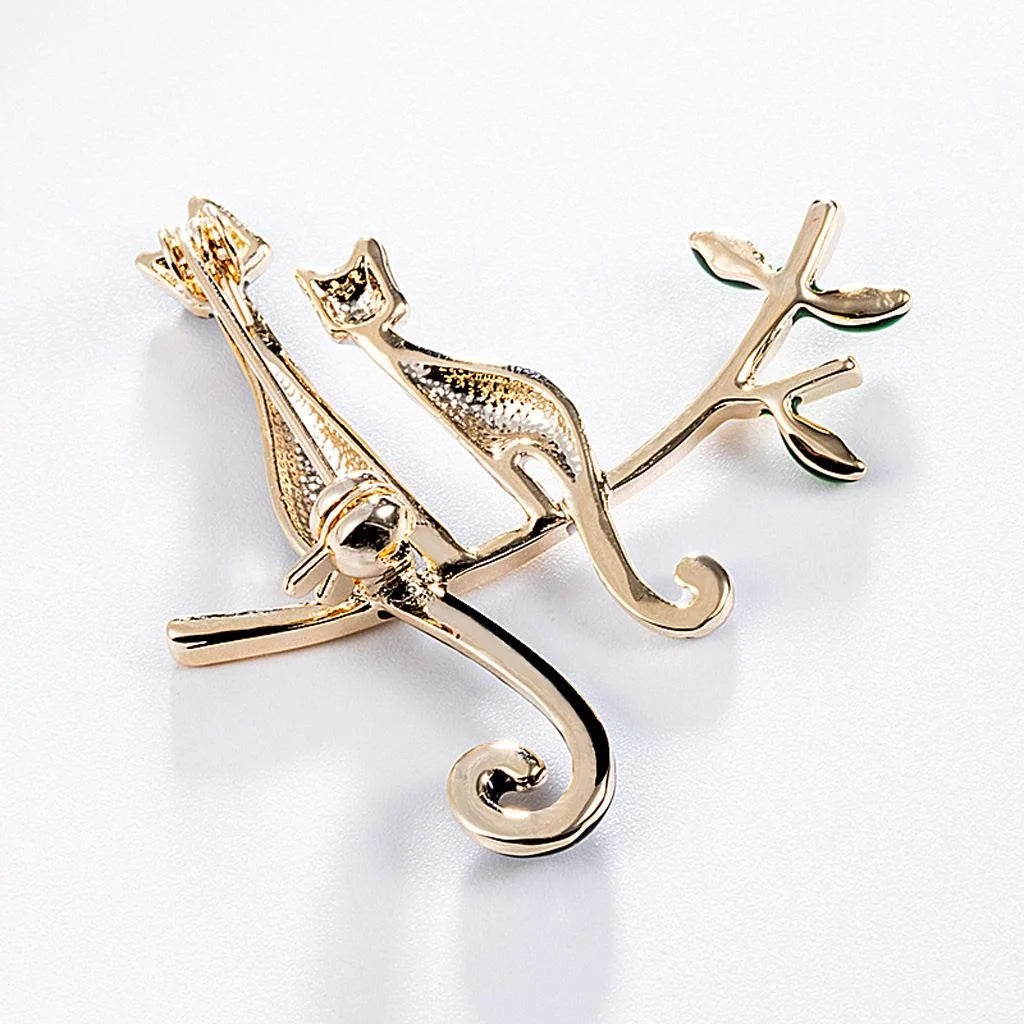 Cute Enamel Two Cats On Golden Branch Brooch For Women, Elegant Animal Lapel Pin Corsage Gift