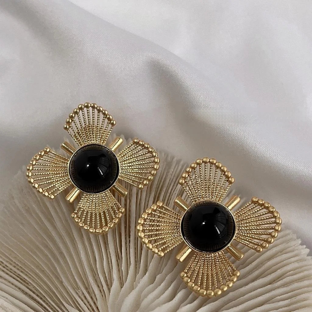 French Vintage Matte Copper Hollow Flower Drop Earrings for Women