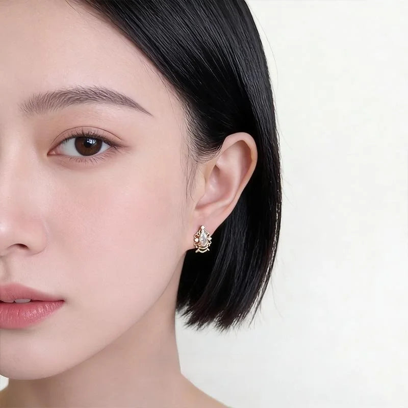 Light Luxury Copper Zircon Crown Stud Earrings For Women Minimalist Geometric Line Jewelry