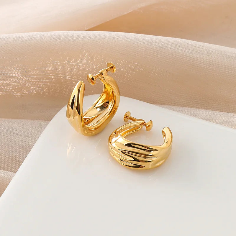 Elegant Gold Alloy Wrinkled Hoop Earrings For Women, Minimalist Stud & Clip On No Piercing Earrings