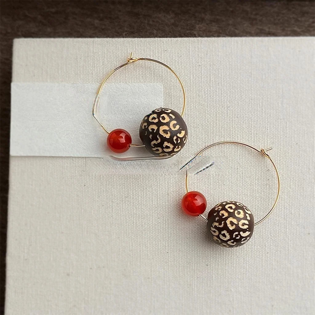 Vintage Maillard Leopard Print Wood Bead Hoop Earrings Red Agate Copper Geometric Round Jewelry