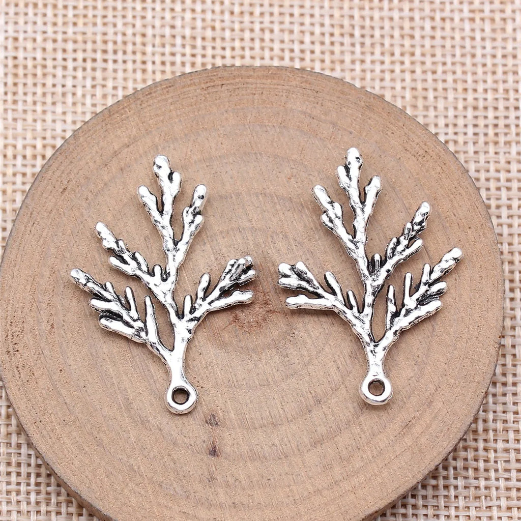 34x23mm 1.6g Multicolor Zinc Alloy Cypress Leaf Charm Pendant for DIY Necklace and Bracelet Making