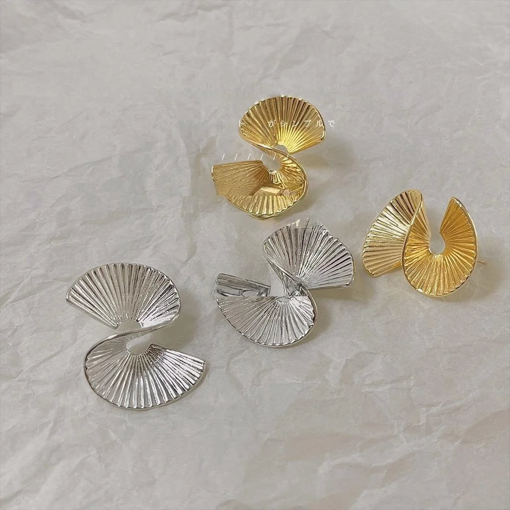 14K Electroplated Copper Geometric Oval Irregular Stud Earrings