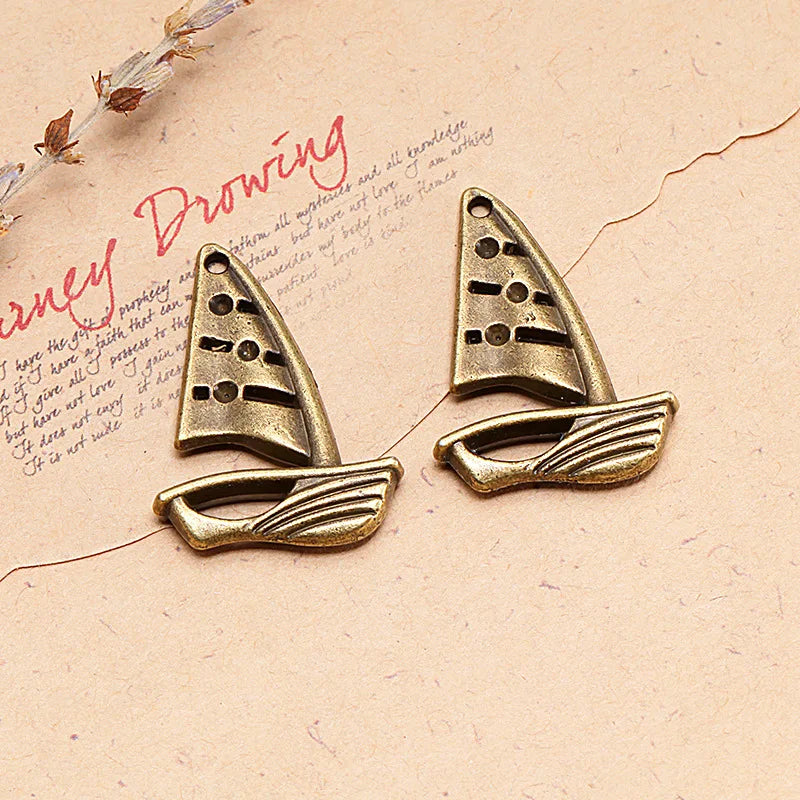 31x21mm Antique Silver Zinc Alloy Sailboat Charm Pendant for DIY Necklace Bracelet Jewelry Making