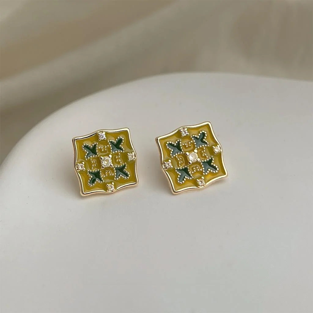 Light Luxury Copper Enamel Geometric Flower Stud Earrings With Zircon And Silver Plated Pins