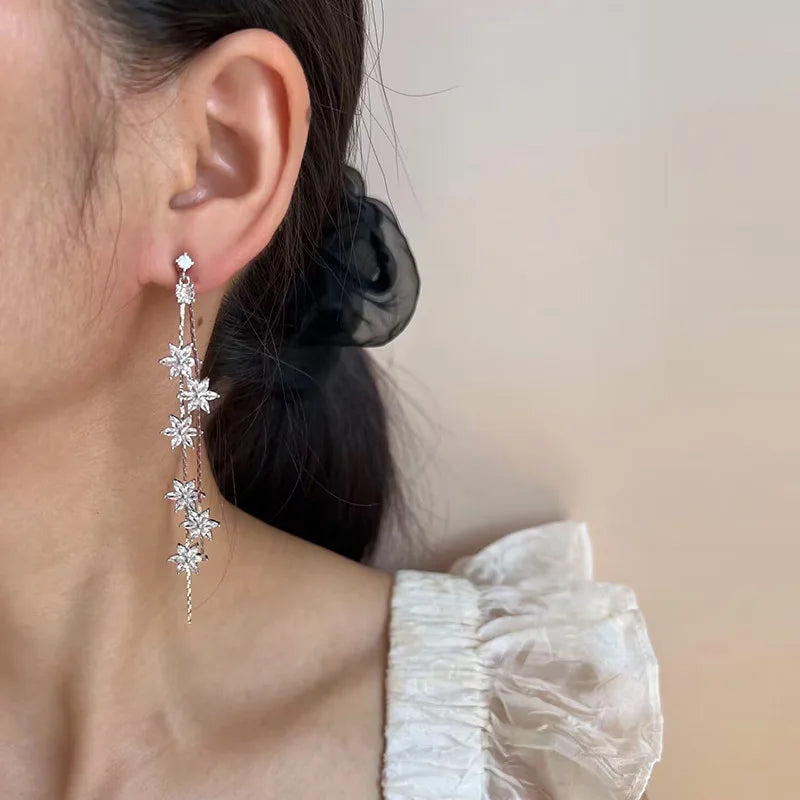 Elegant Rhinestone Flower Tassel Bridal Long Drop Stud & Clip On No Piercing Wedding Earrings