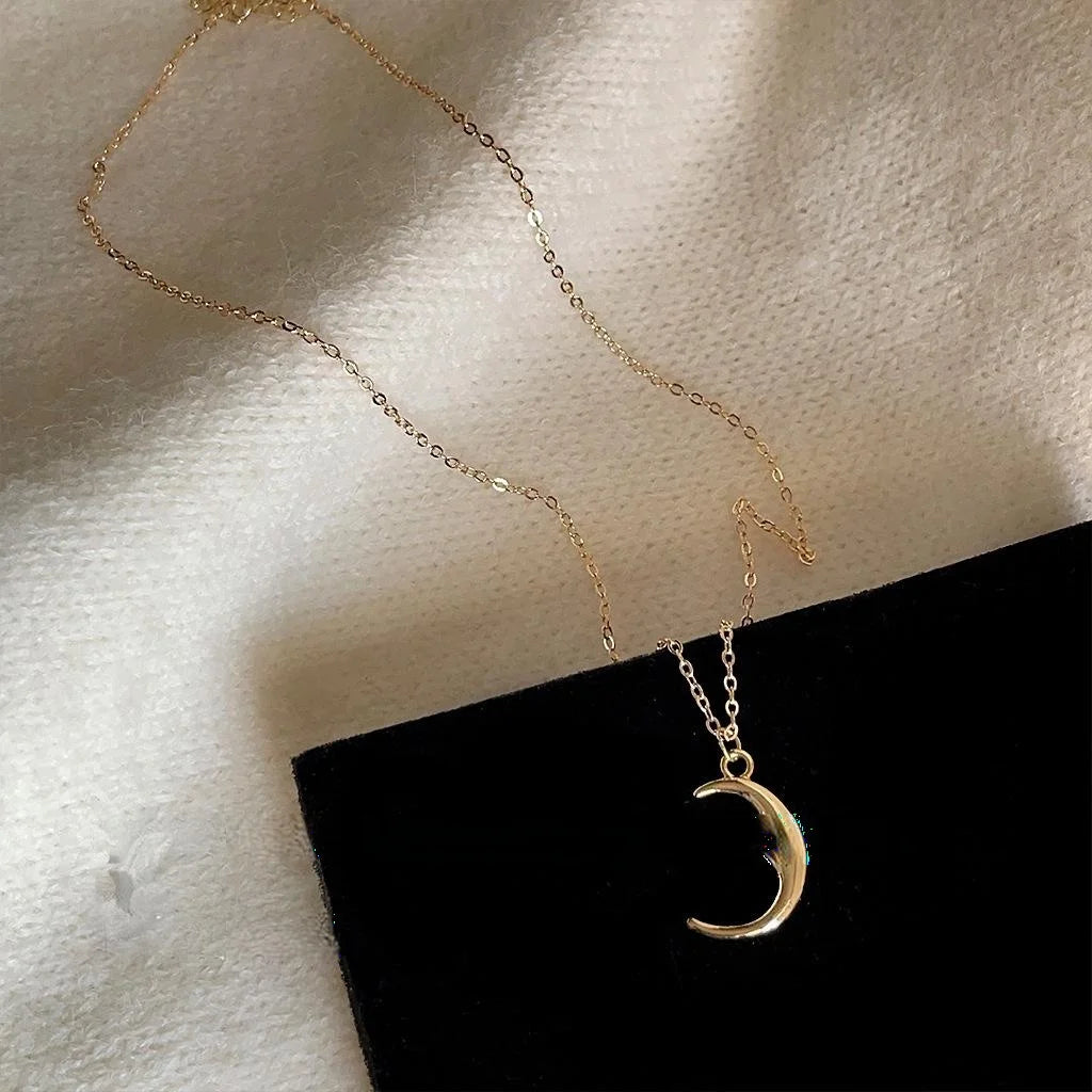 14K Gold Plated Copper Crescent Moon Micro Pave Zircon Collarbone Necklace
