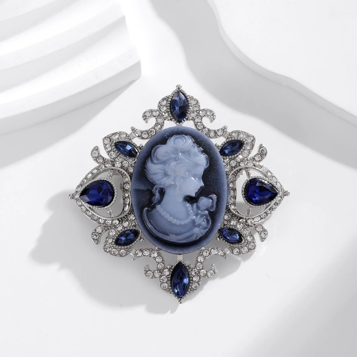 Vintage Lady Cameo Portrait Brooch With Blue Rhinestones, Elegant Alloy Lapel Pin Suit Accessory Gift