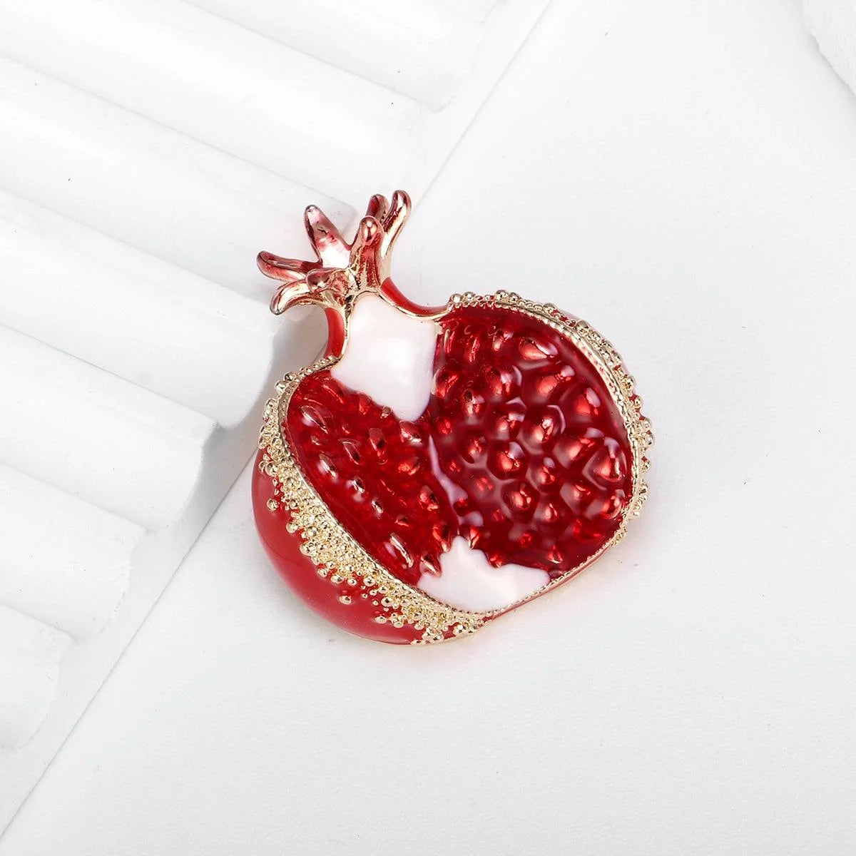 Elegant Red Enamel Pomegranate Brooch With Gold Alloy Rhinestones, Fashion Fruit Lapel Pin Corsage Gift