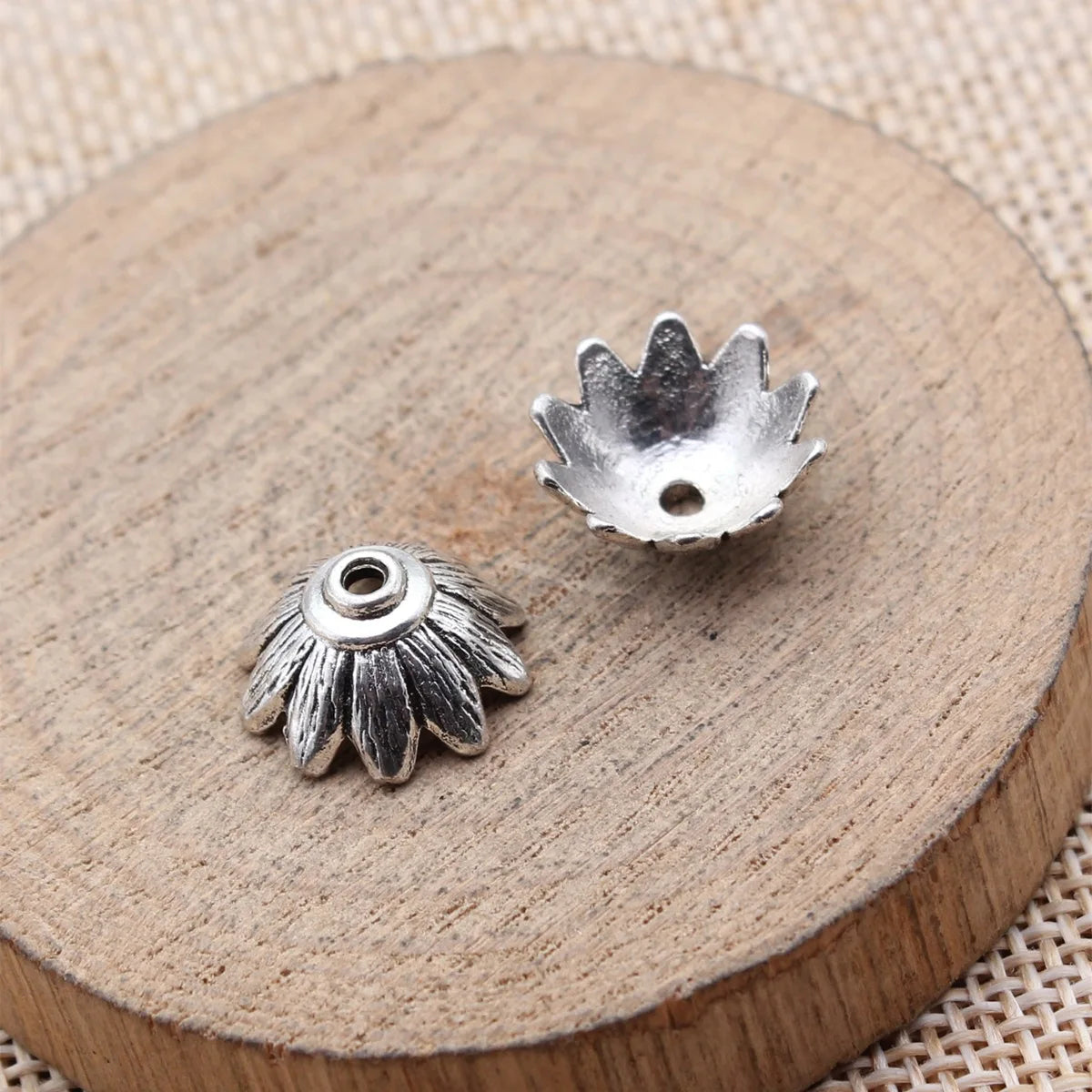 14x14x6.9mm 1.1g Antique Silver Zinc Alloy Flower Bead Caps Jewelry Findings for DIY Bead Jewelry Making