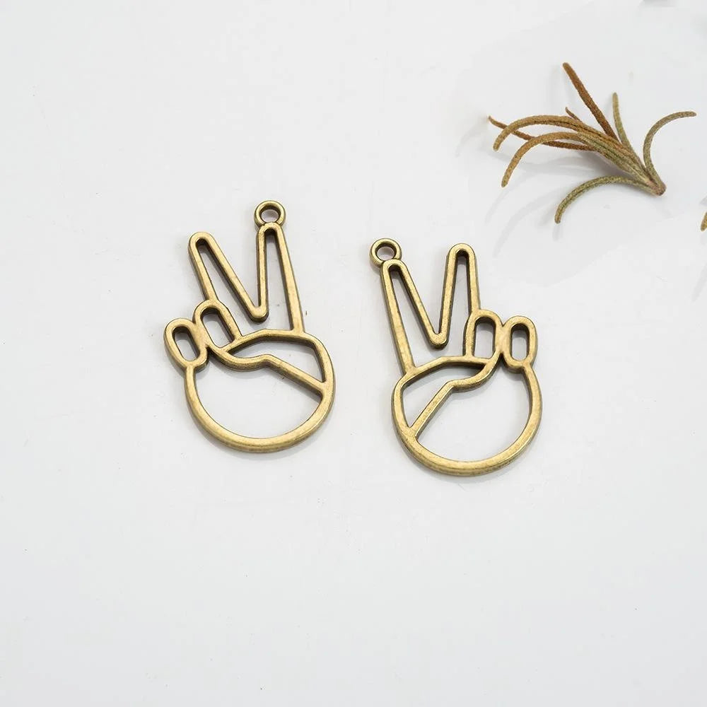 31x18MM Zinc Alloy Hollow Charm Pendant for DIY Necklace Bracelet Jewelry Making