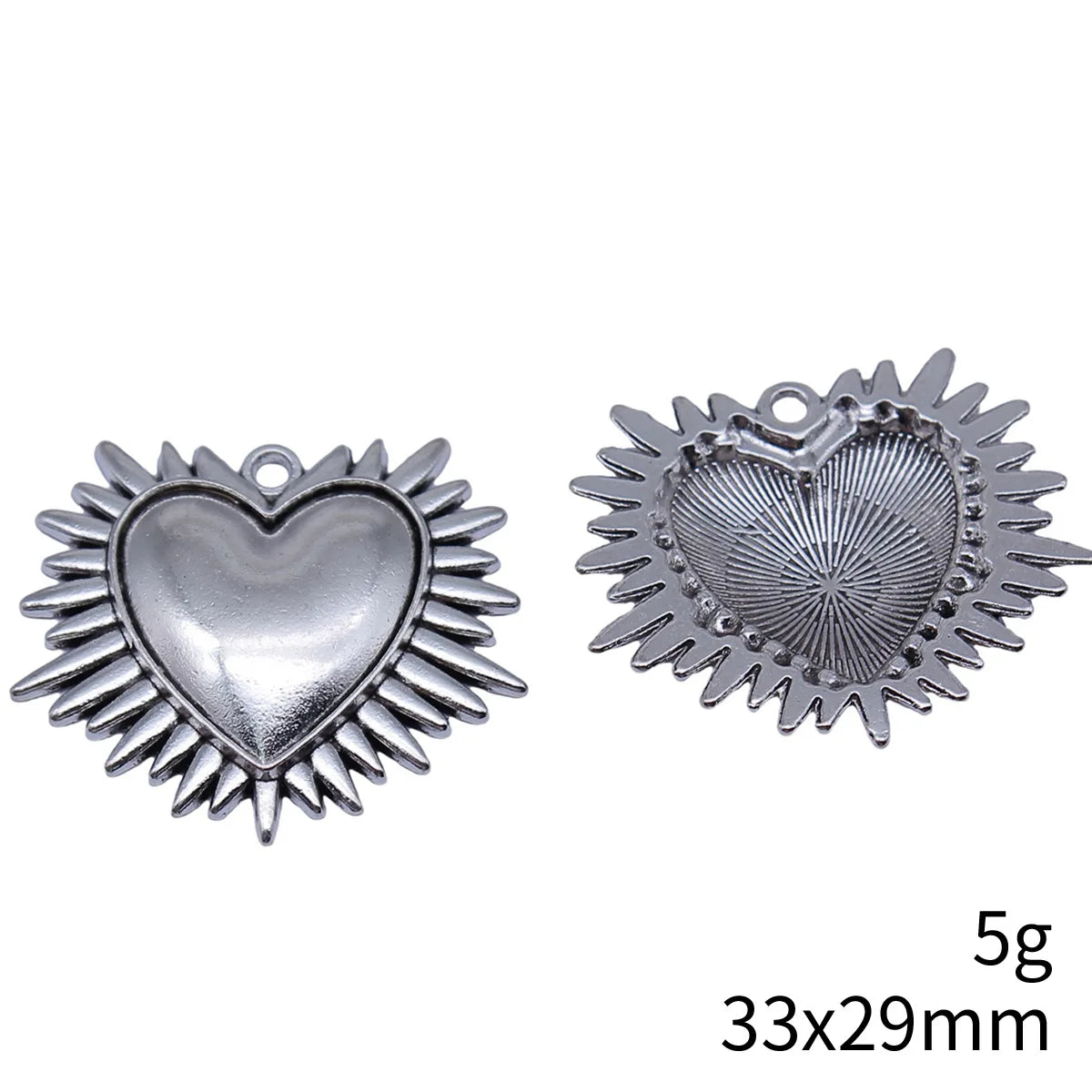 33x29mm 5g Antique Silver Zinc Alloy Gothic Spiked Heart Charm Pendant for DIY Necklace Making