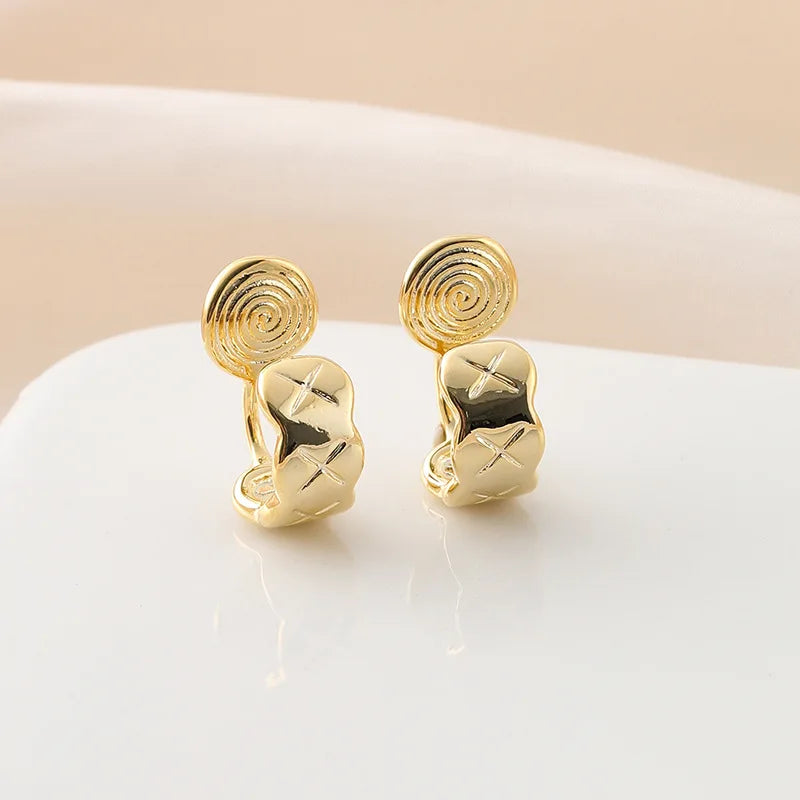 Elegant Gold Alloy Spiral Disc Quilted Star Round Hoop Stud & Clip On No Piercing Fashion Earrings