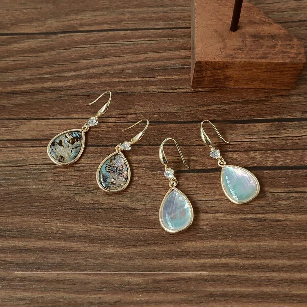 14K Gold Plated Natural Black Mother Of Pearl Teardrop Drop Earrings Vintage Court Style