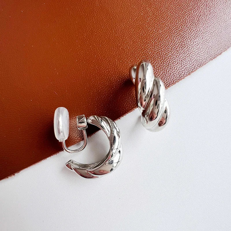 Elegant Alloy Twisted C Shape Hoop Stud & Clip On No Piercing Spiral Disc Commuter Earrings
