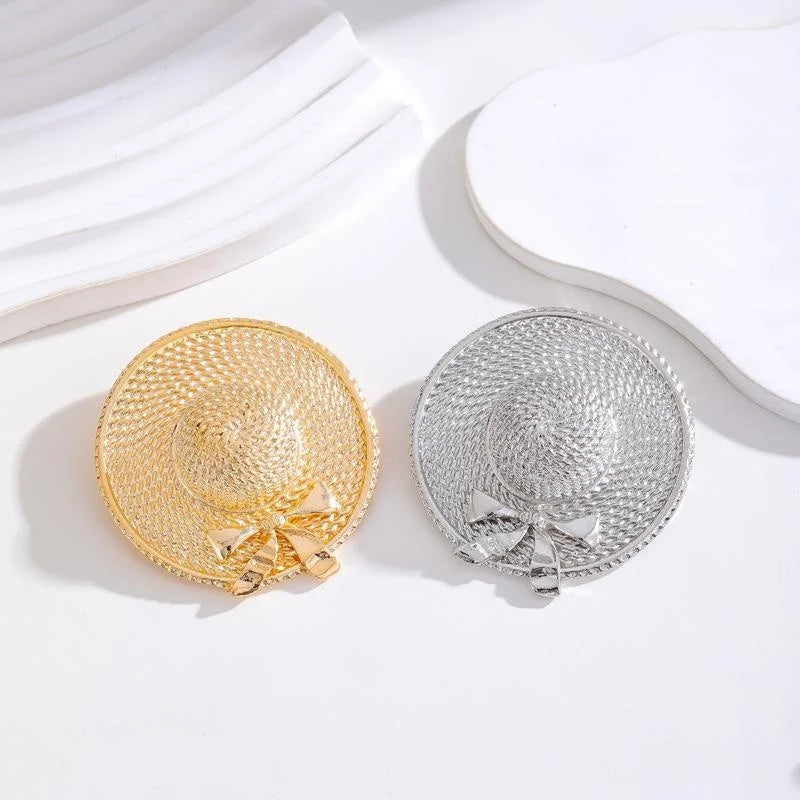 Vintage Gold Alloy Straw Beach Hat Bow Brooch, Elegant Japanese Style Lapel Pin Suit Accessory Gift